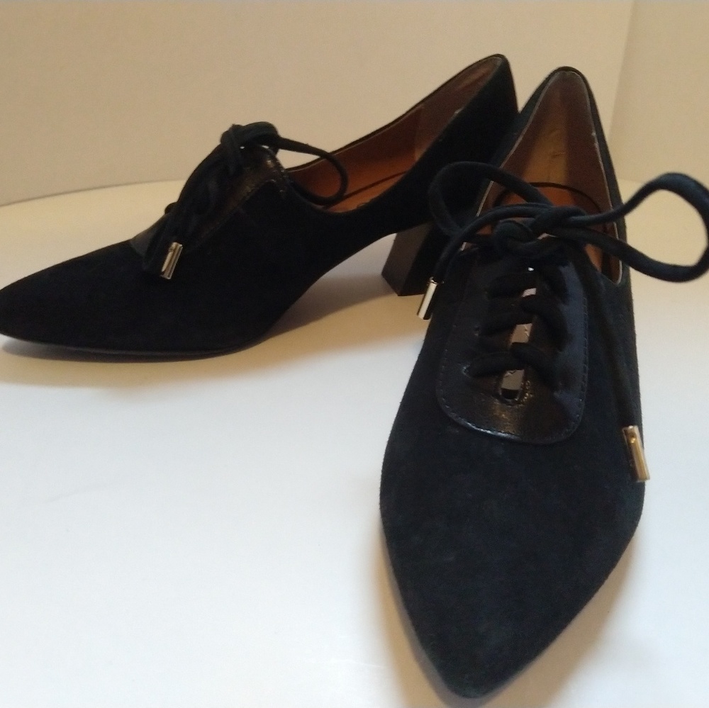 JRenee black heeled suede oxfords, size 8
